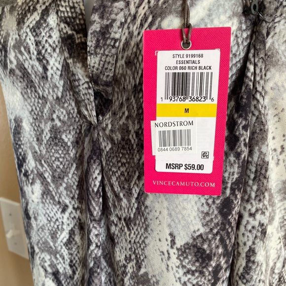 VINCE CAMUTO snake print blouse - Picture 3 of 4